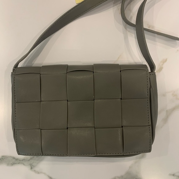Grey Crossbody Purse - Picture 4 of 7